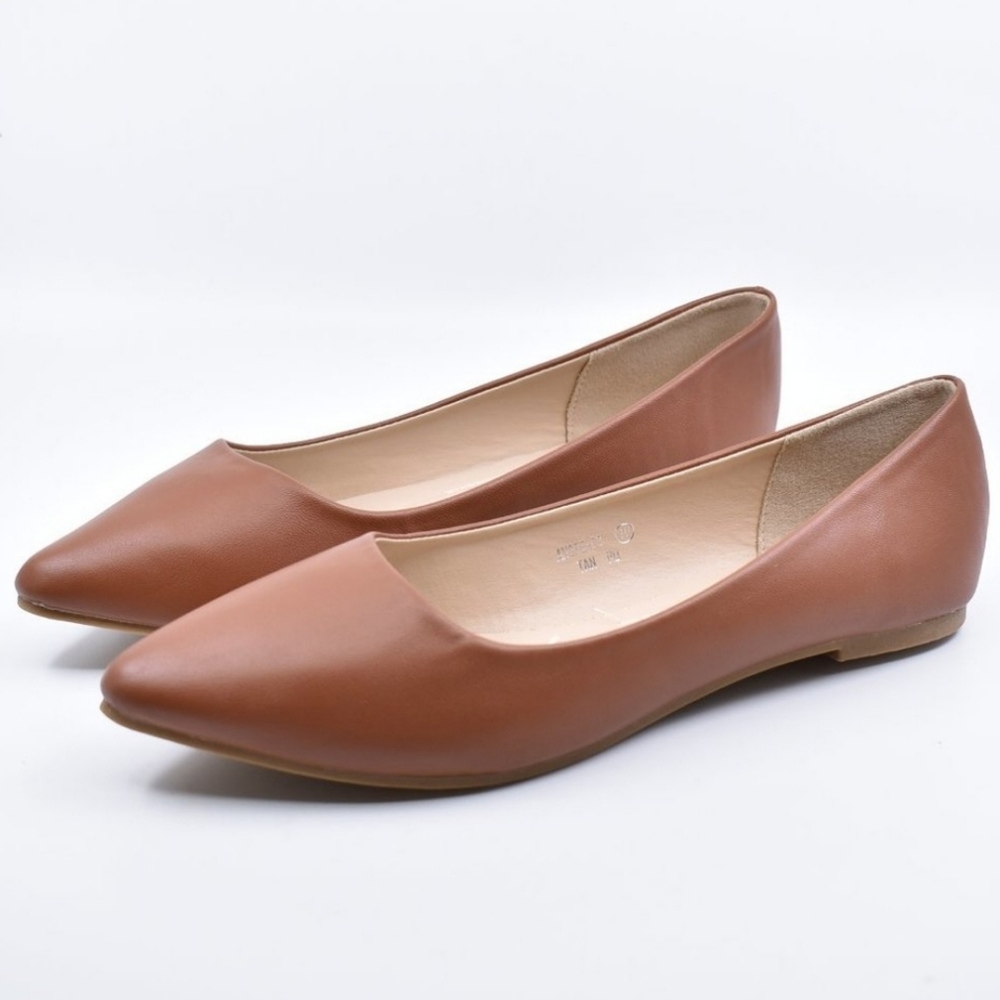🥰NEW Brown Flats Size 10